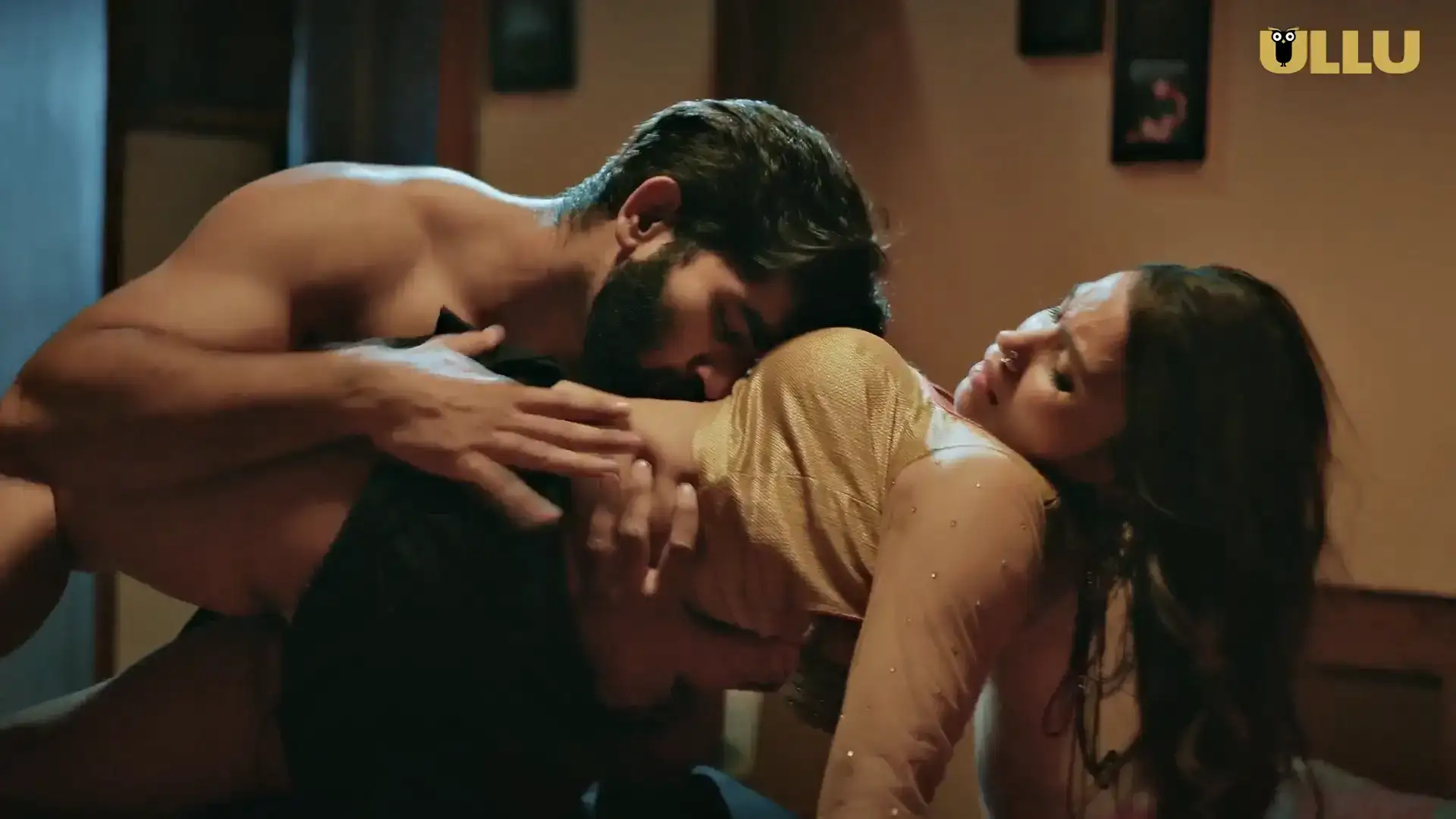 Mere Angane Mein Episode 1 (ULLU Web Series) » WEBxSERIES.SHOP